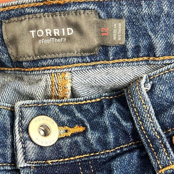 Torrid High Rise Shortie Denim Star Shorts - Picture 5 of 9